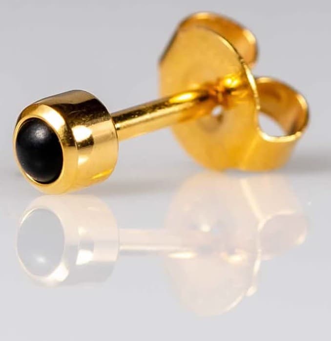 GOLD PLATE STUD - Black Onyx Cabachon