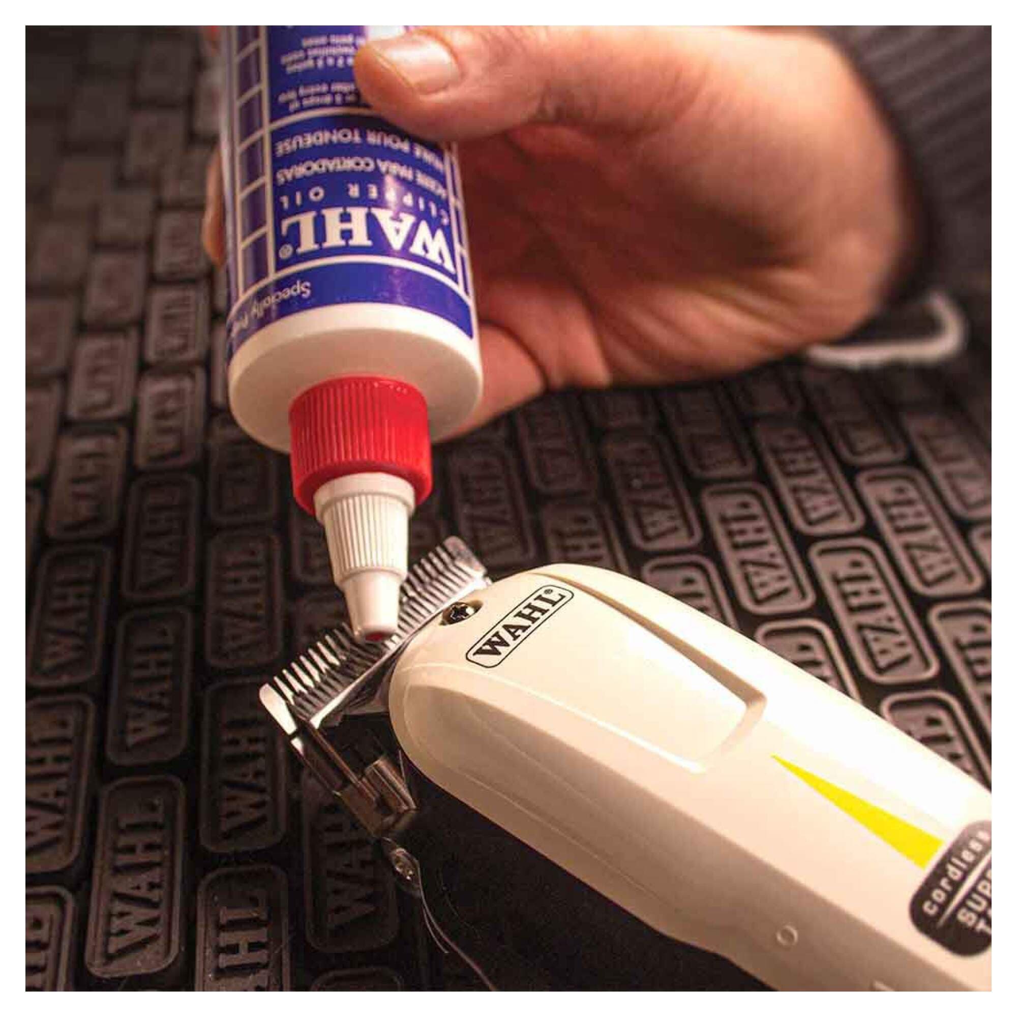 Wahl - Accessories - Clipper Oil - Image 2